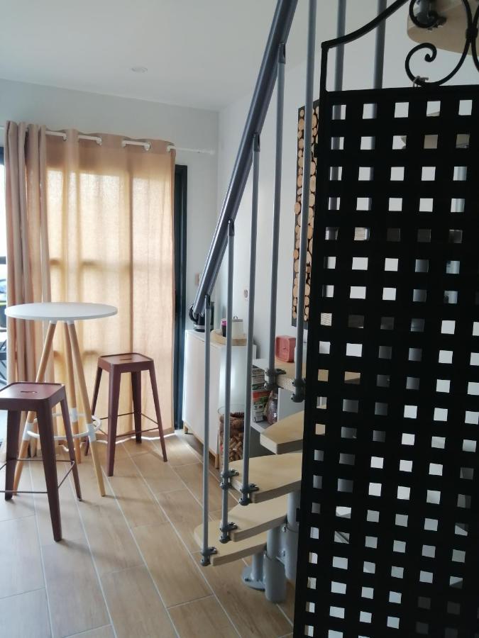 Le Clos Du 51 - Chambres D'Hotes Abondant Exterior foto